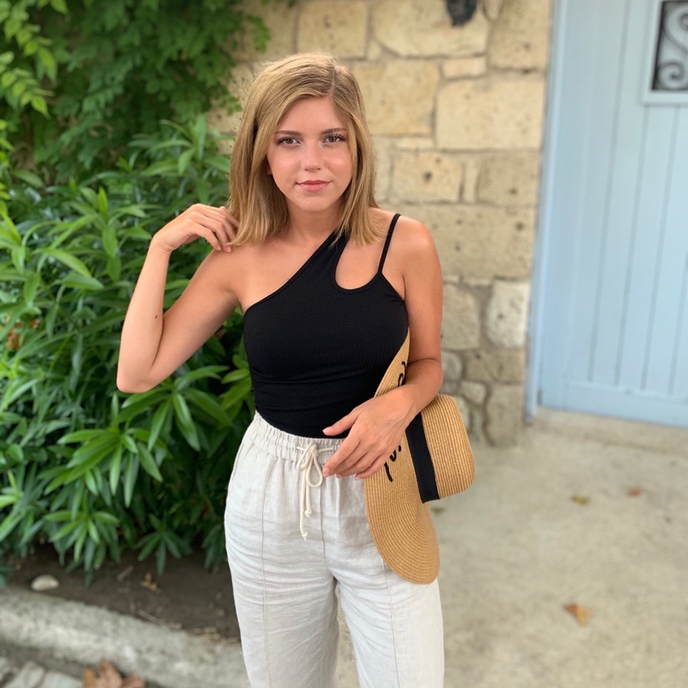 Meet your Posher, Beyza